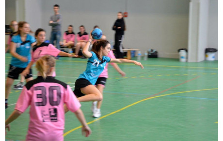 Les -16 ans Filles à Grasse : que de progrès !